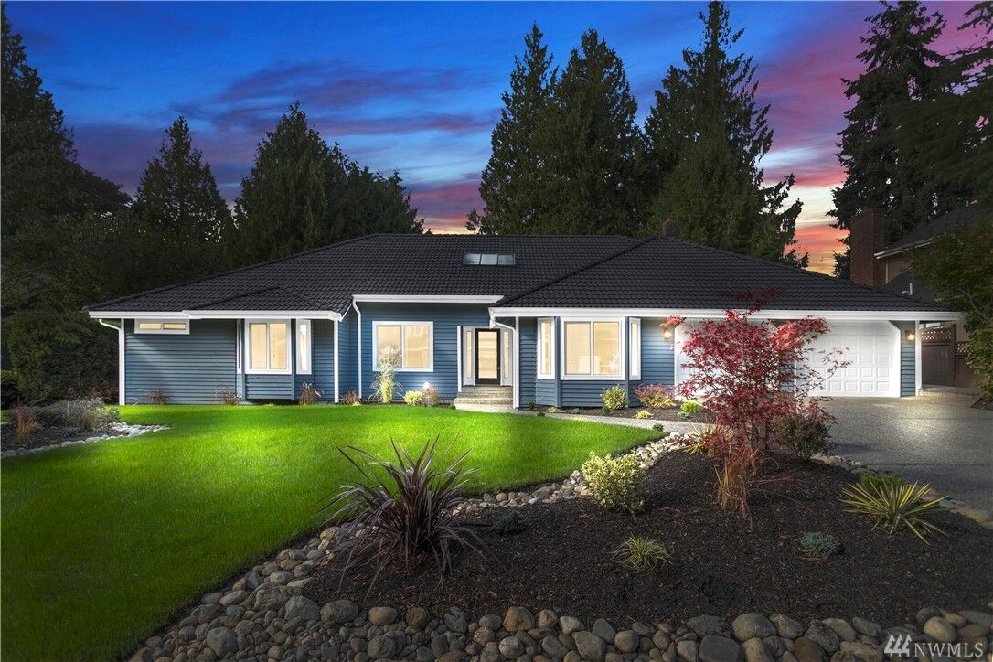 Property Photo:  1531 145th Place SE  WA 98012 