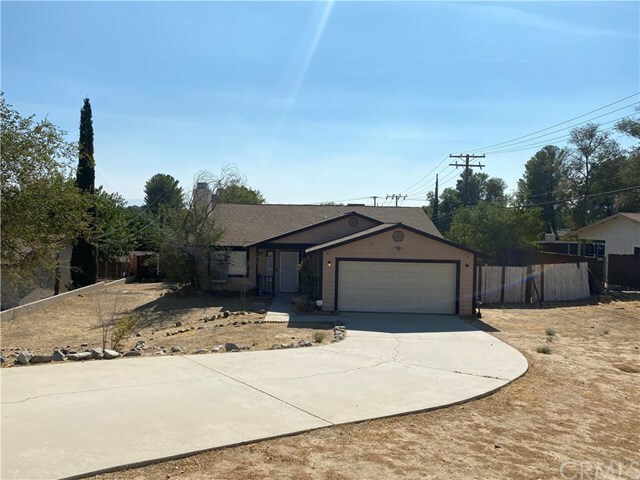 Property Photo:  16175 Molino Drive  CA 92395 