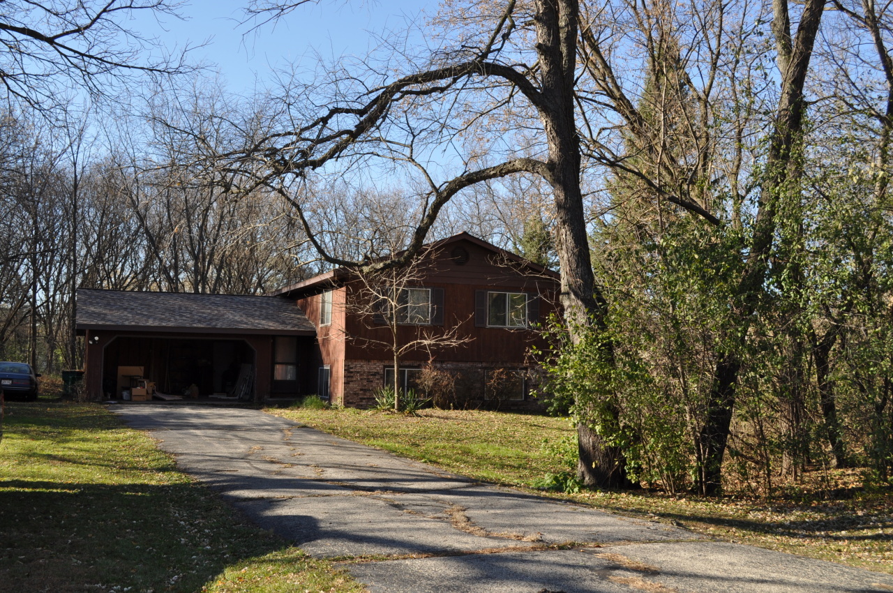 Property Photo: 2966 Deerpath Rd WI 53147