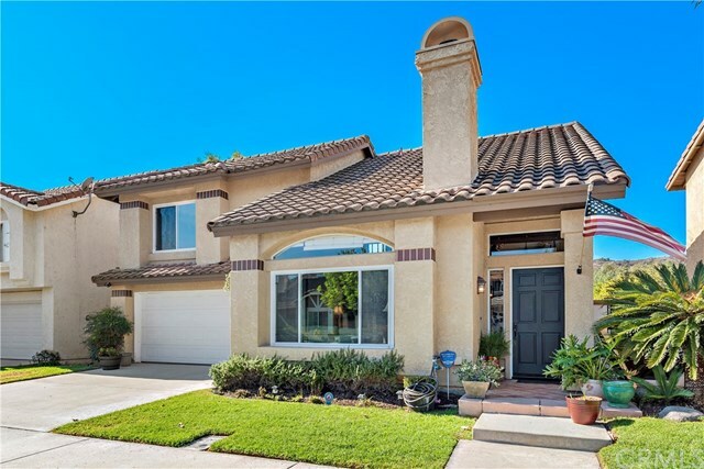 Property Photo:  39 Songbird Lane  CA 92656 