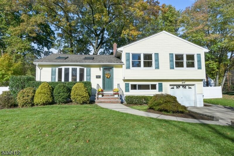Property Photo: 227 Bedford Rd NJ 07652