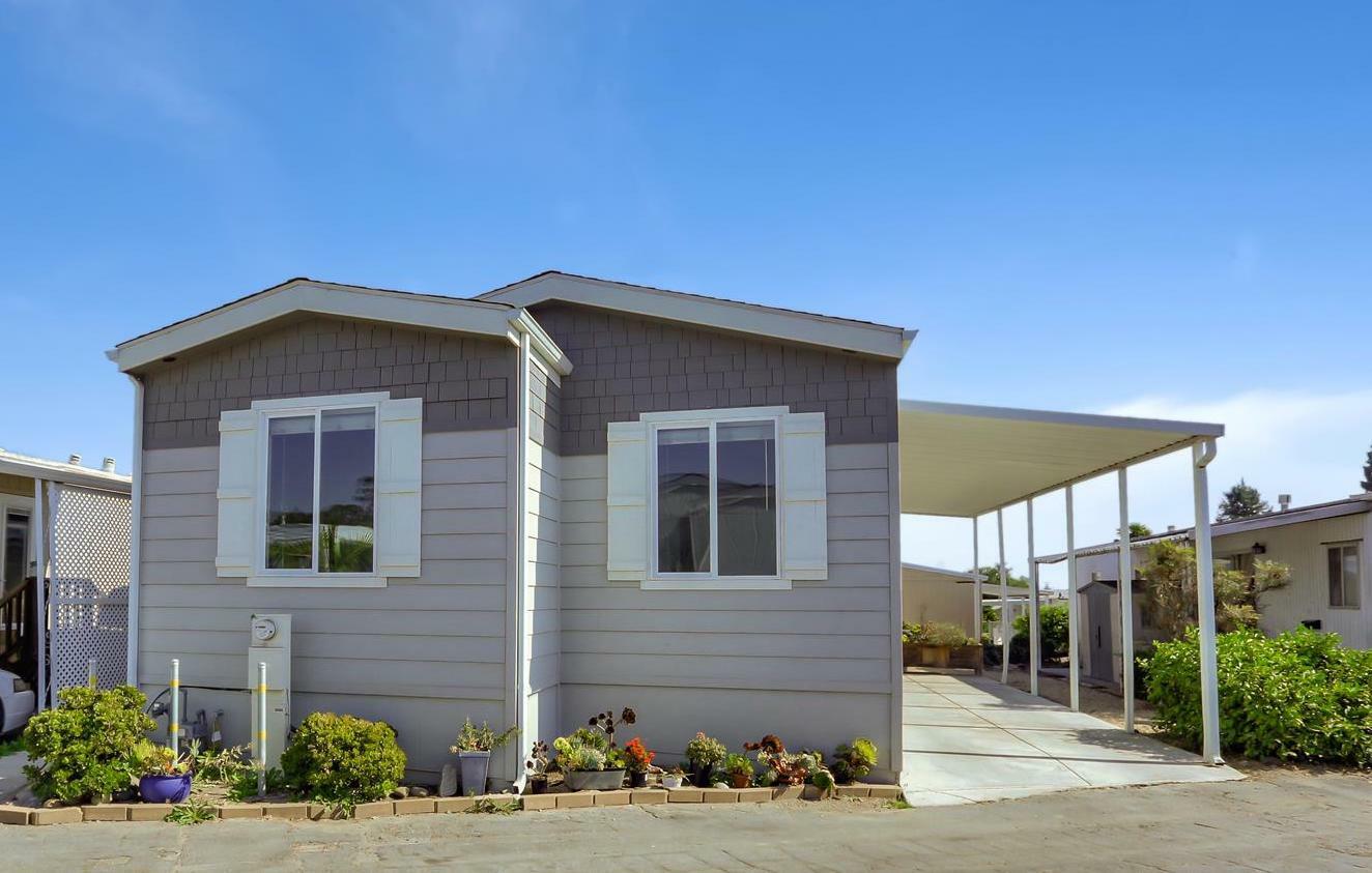 Property Photo:  4300 Soquel Drive 21  CA 95073 