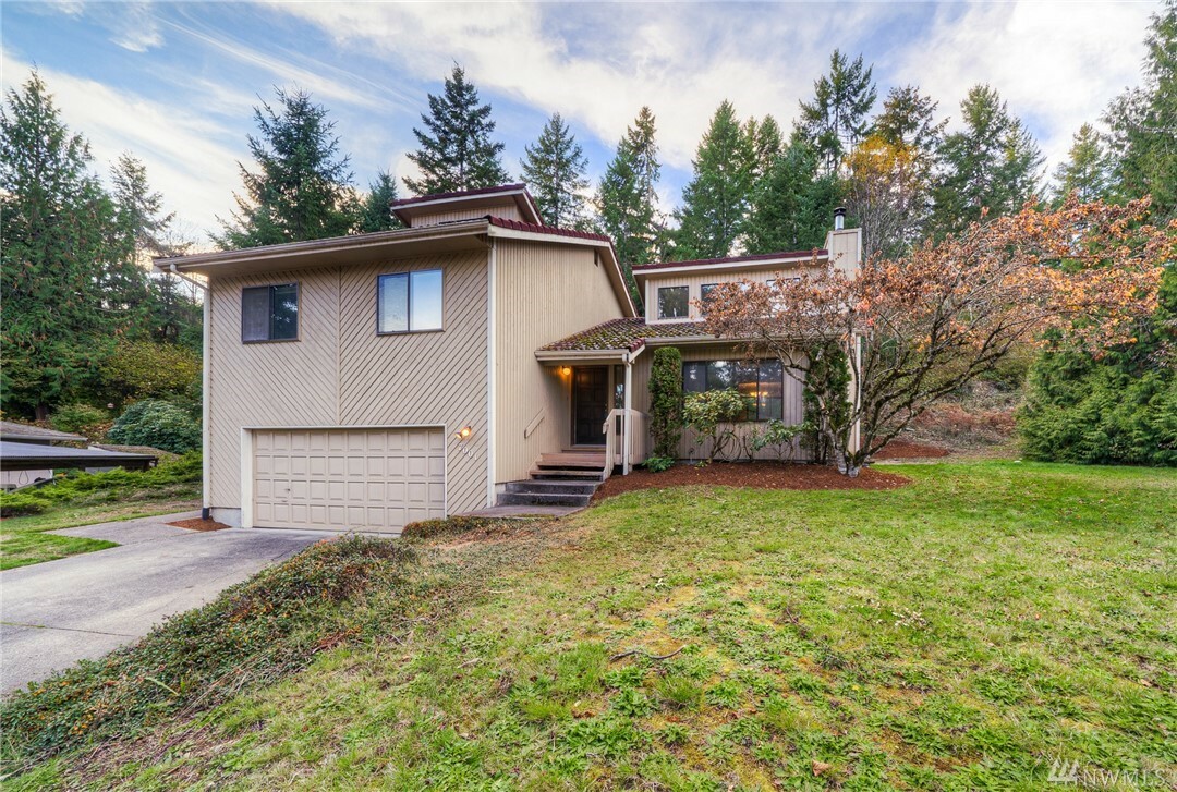Property Photo: 7001 141st St Ct E WA 98373