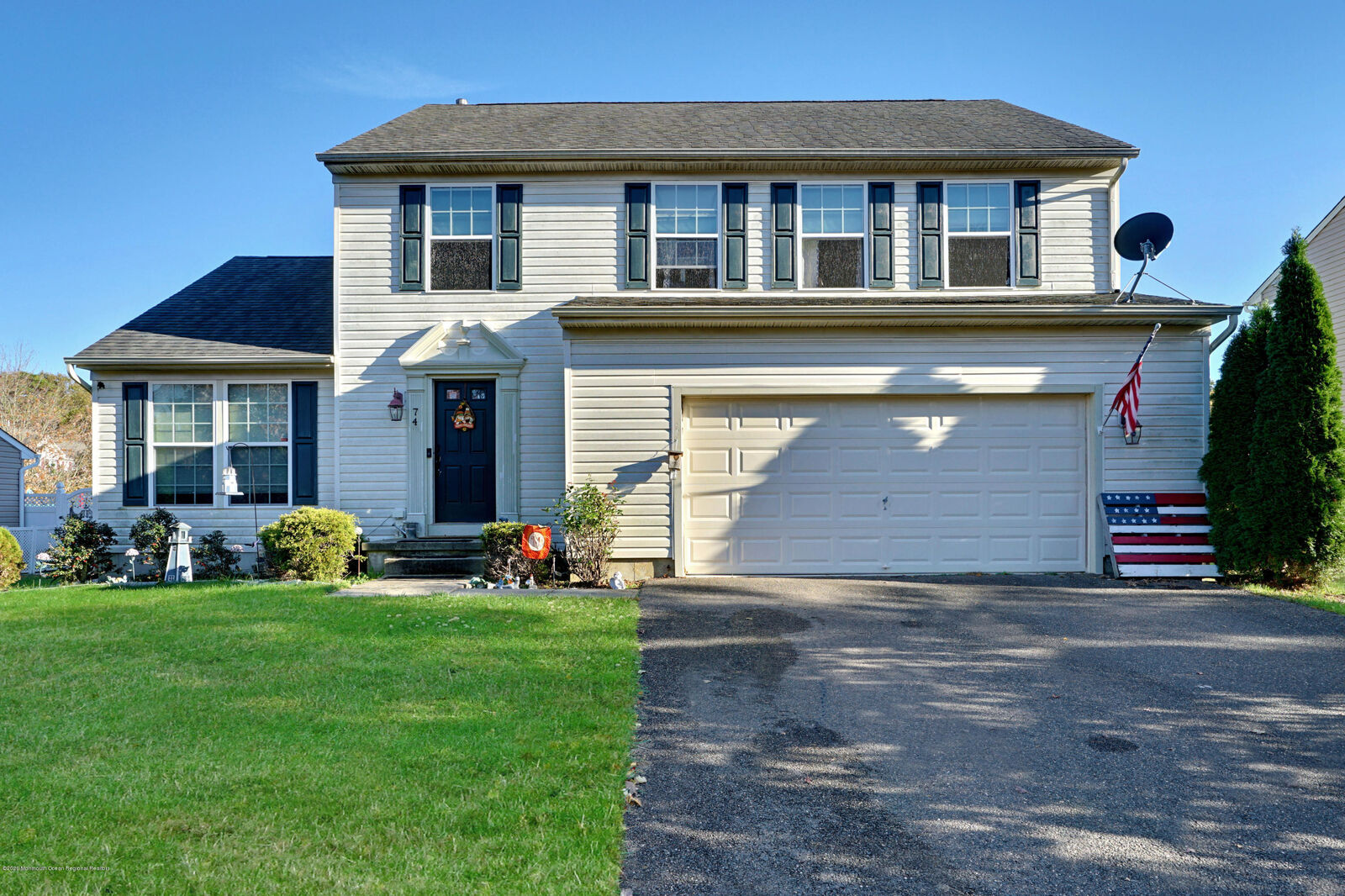 Property Photo:  74 Lamp Post Drive  NJ 08005 