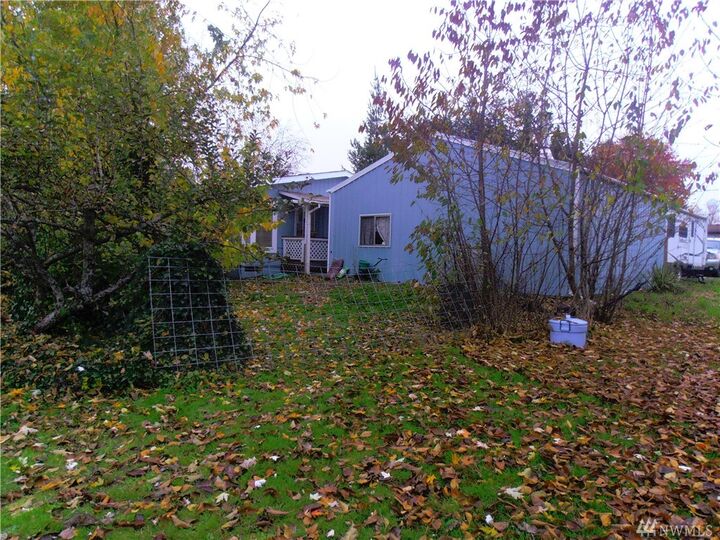 Property Photo:  102 Hilley Dr  WA 98532 