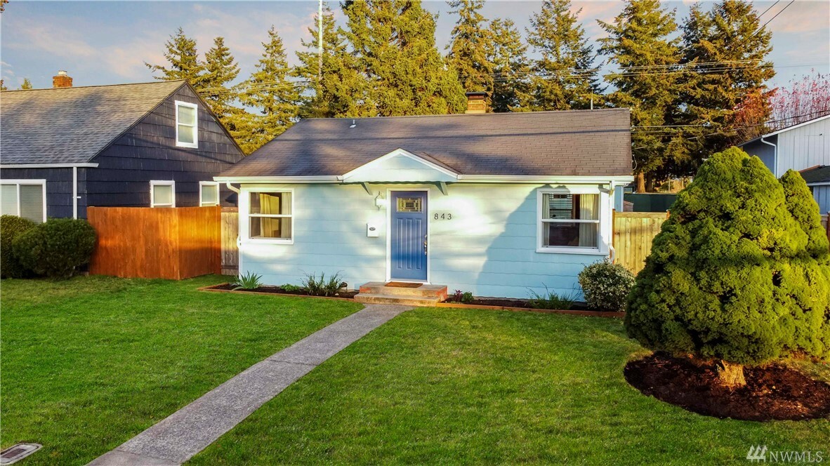Property Photo: 843 S Hawthorne St WA 98465