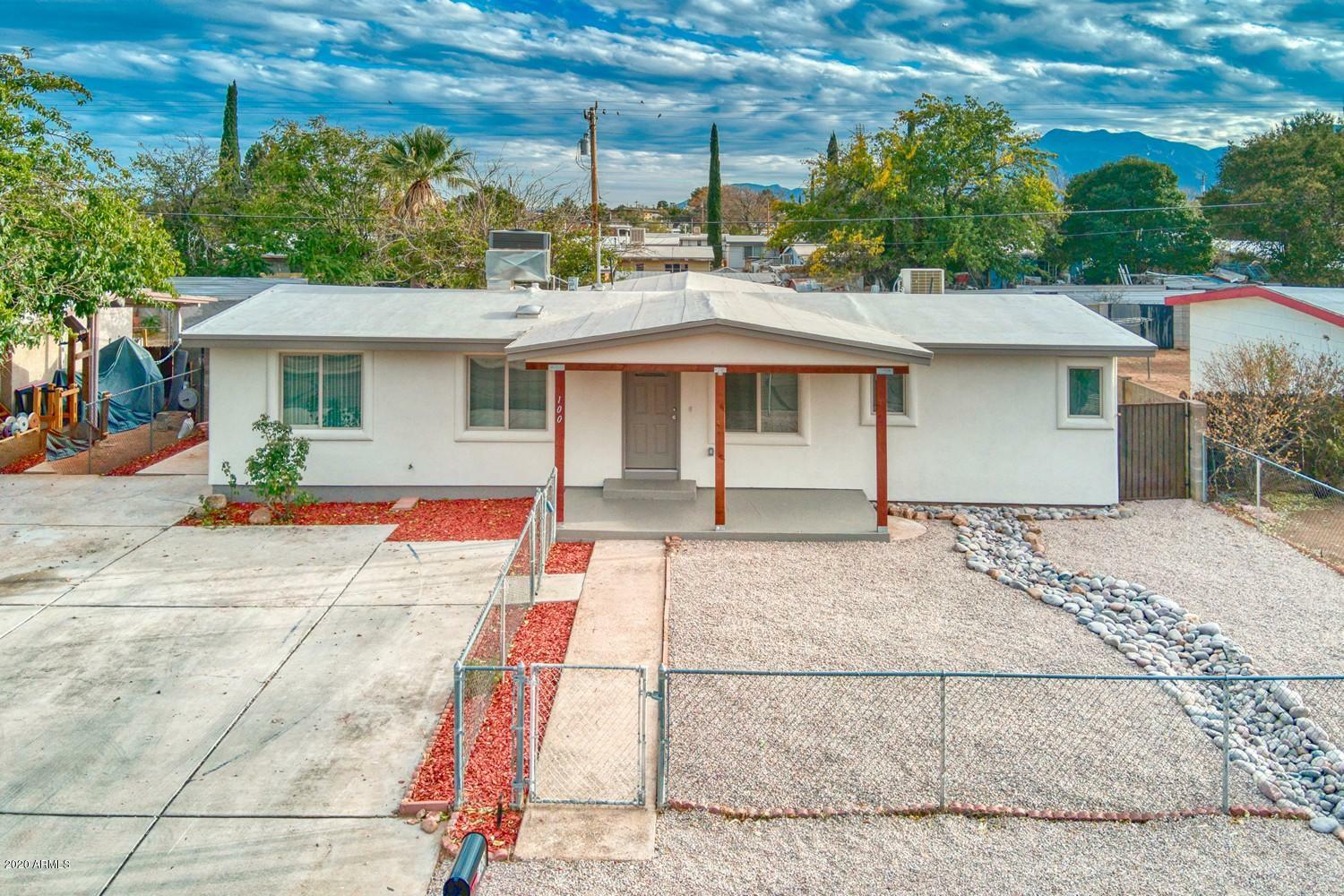Property Photo: 100 Wolfe Street AZ 85635