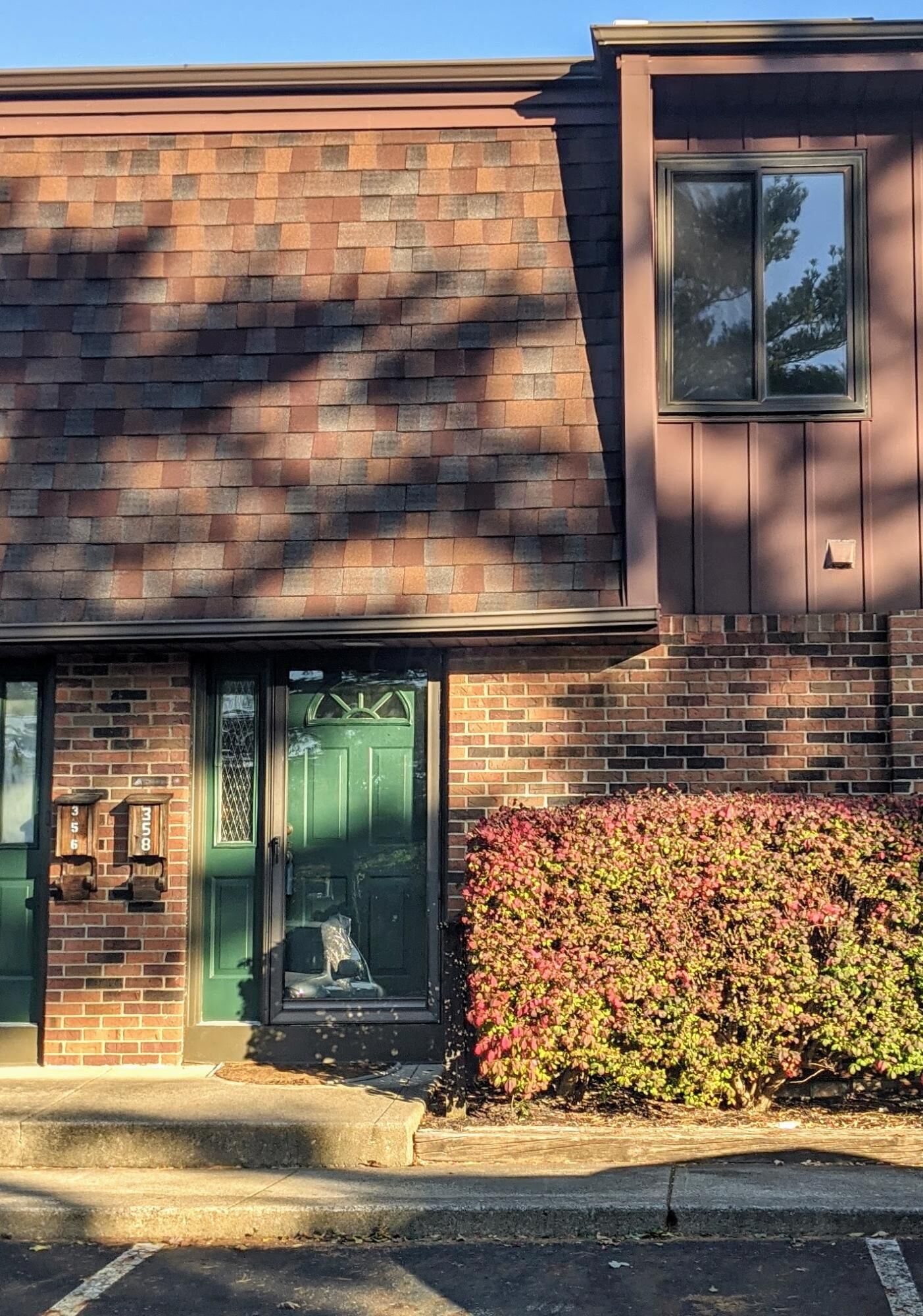 Property Photo:  358 Shell W Court  OH 43213 