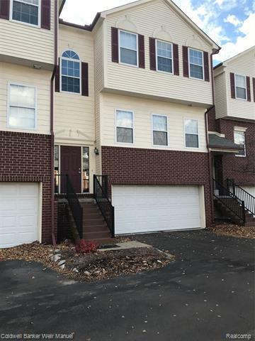 Property Photo: 2664 Crooks Rd MI 48073