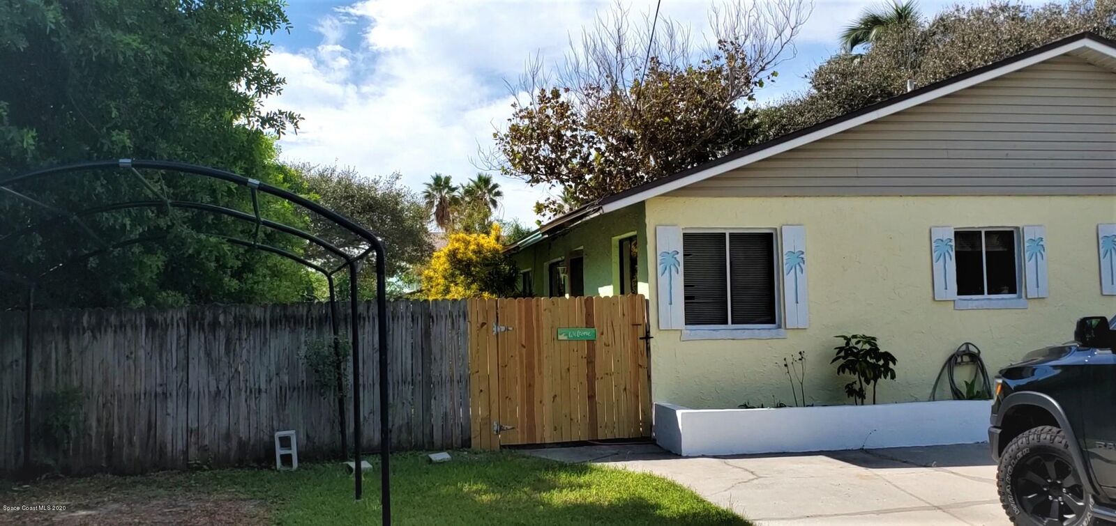 Property Photo: 14 Indian Village Trail FL 32931