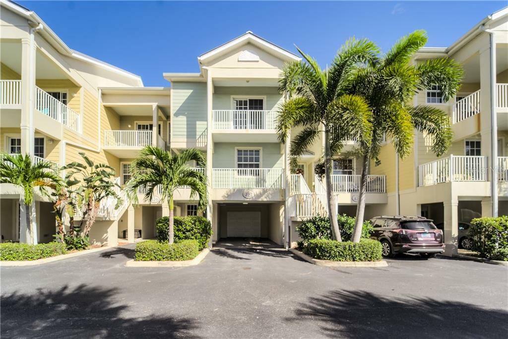 Property Photo: 427 Bahia Beach Boulevard FL 33570