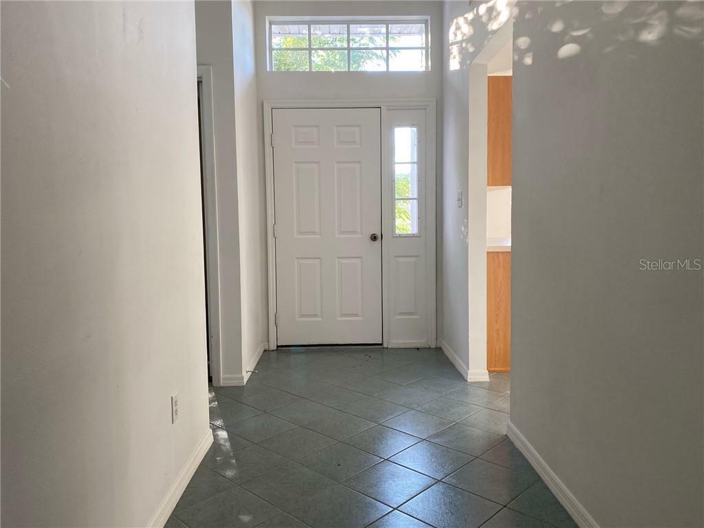 Property Photo:  5516 Astor Street  FL 34748 