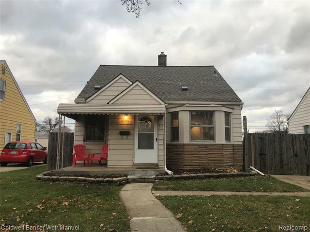 Property Photo: 8093 Sterling MI 48015