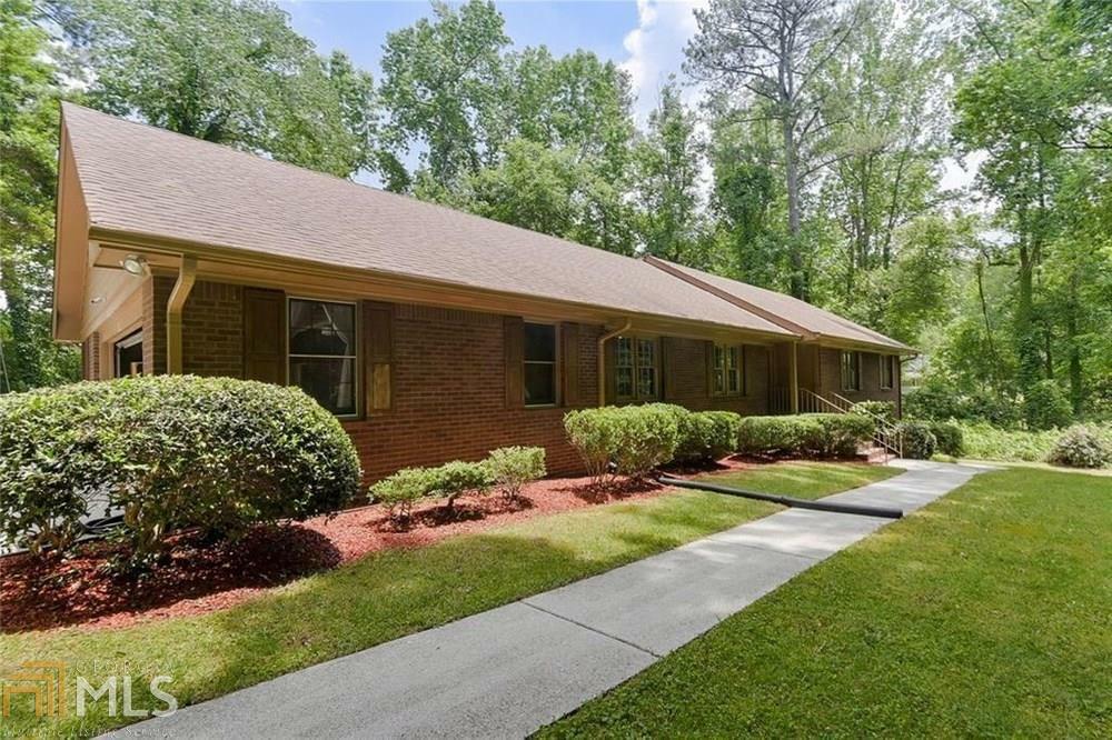 Property Photo: 492 New Hope Rd GA 30046