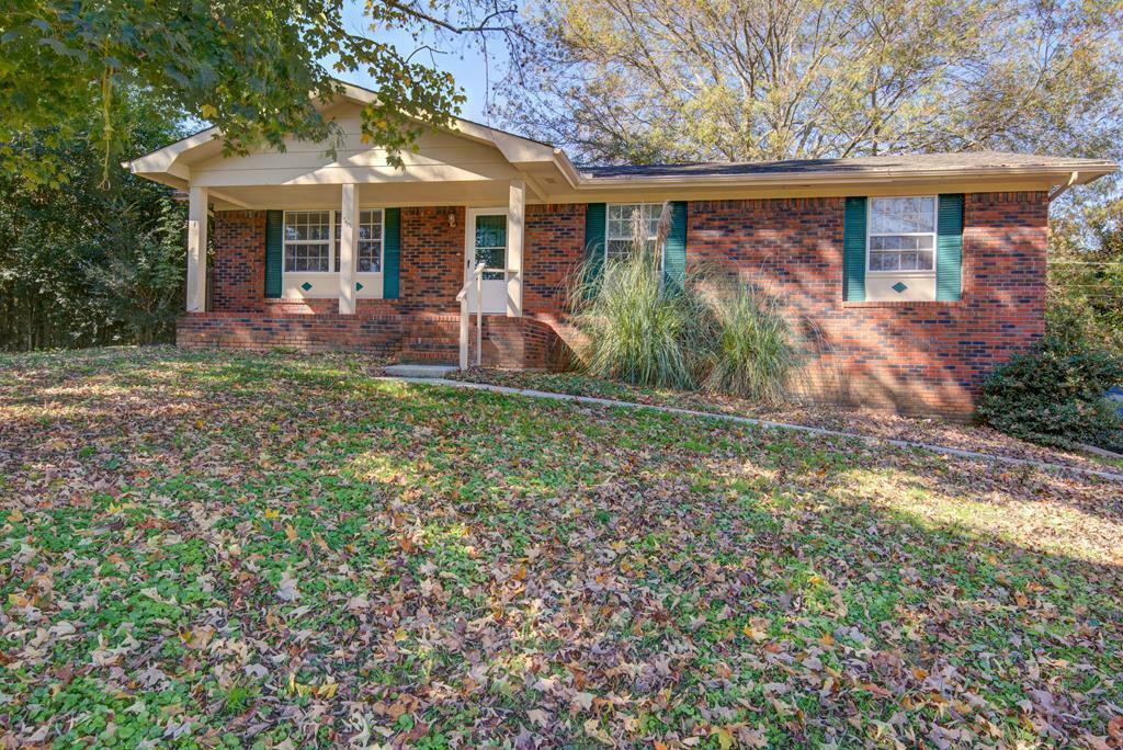 Property Photo: 468 Oakwood Circle TN 37312