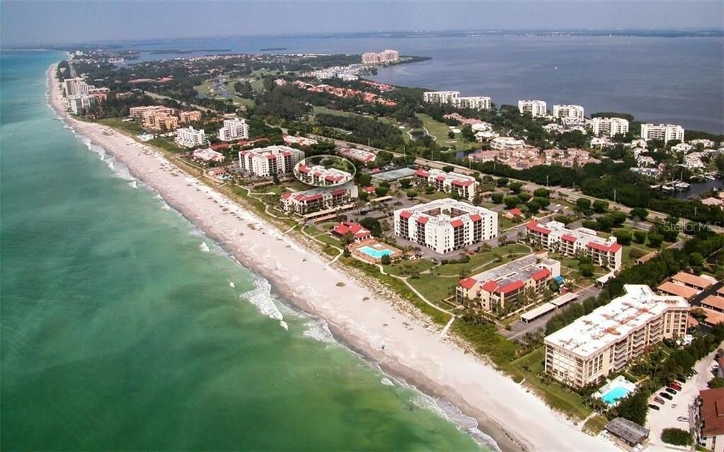 Property Photo: 2039 Gulf Of Mexico Drive G3-104 FL 34228