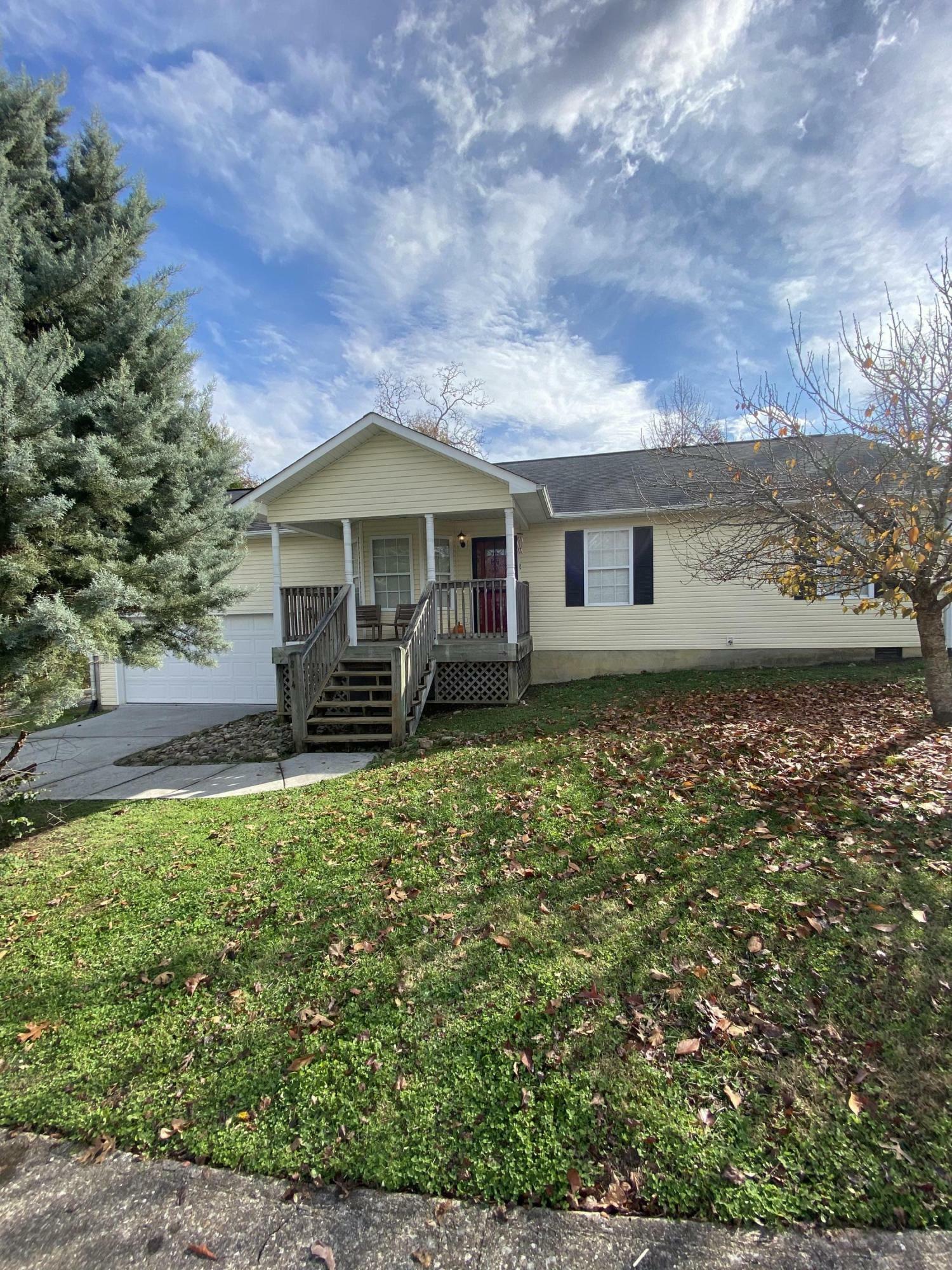 Property Photo:  814 Centeroak Drive  TN 37920 