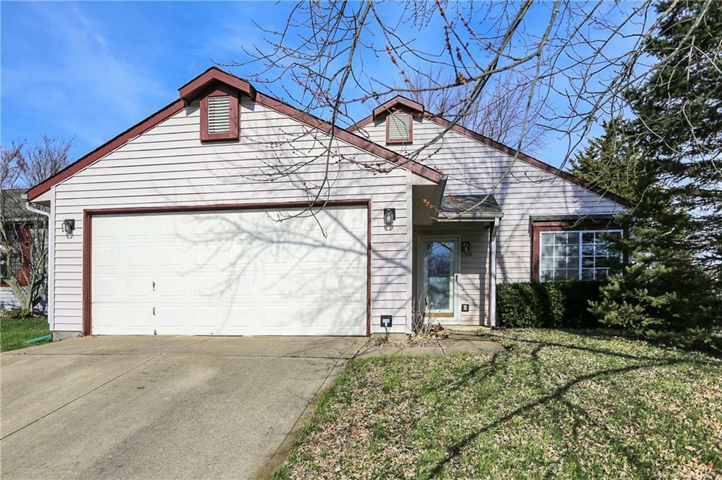 Property Photo: 1572 Bridle Way Boulevard IN 47201