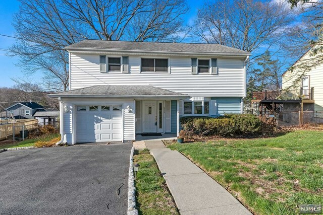 Property Photo:  511 Herrick Drive  NJ 07801 