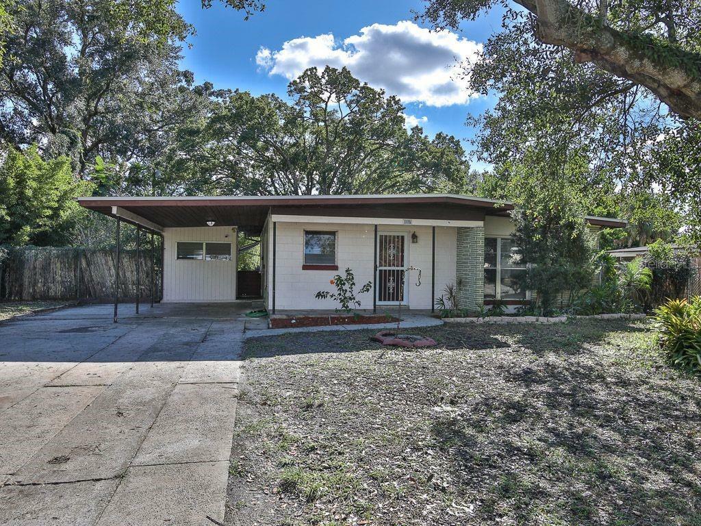 Property Photo: 117 Shannon Drive FL 32773