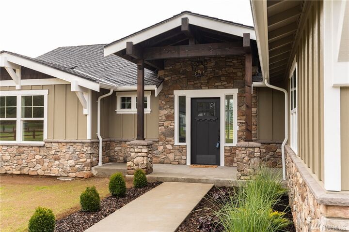Property Photo: 7456 Windsong Lane WA 98284