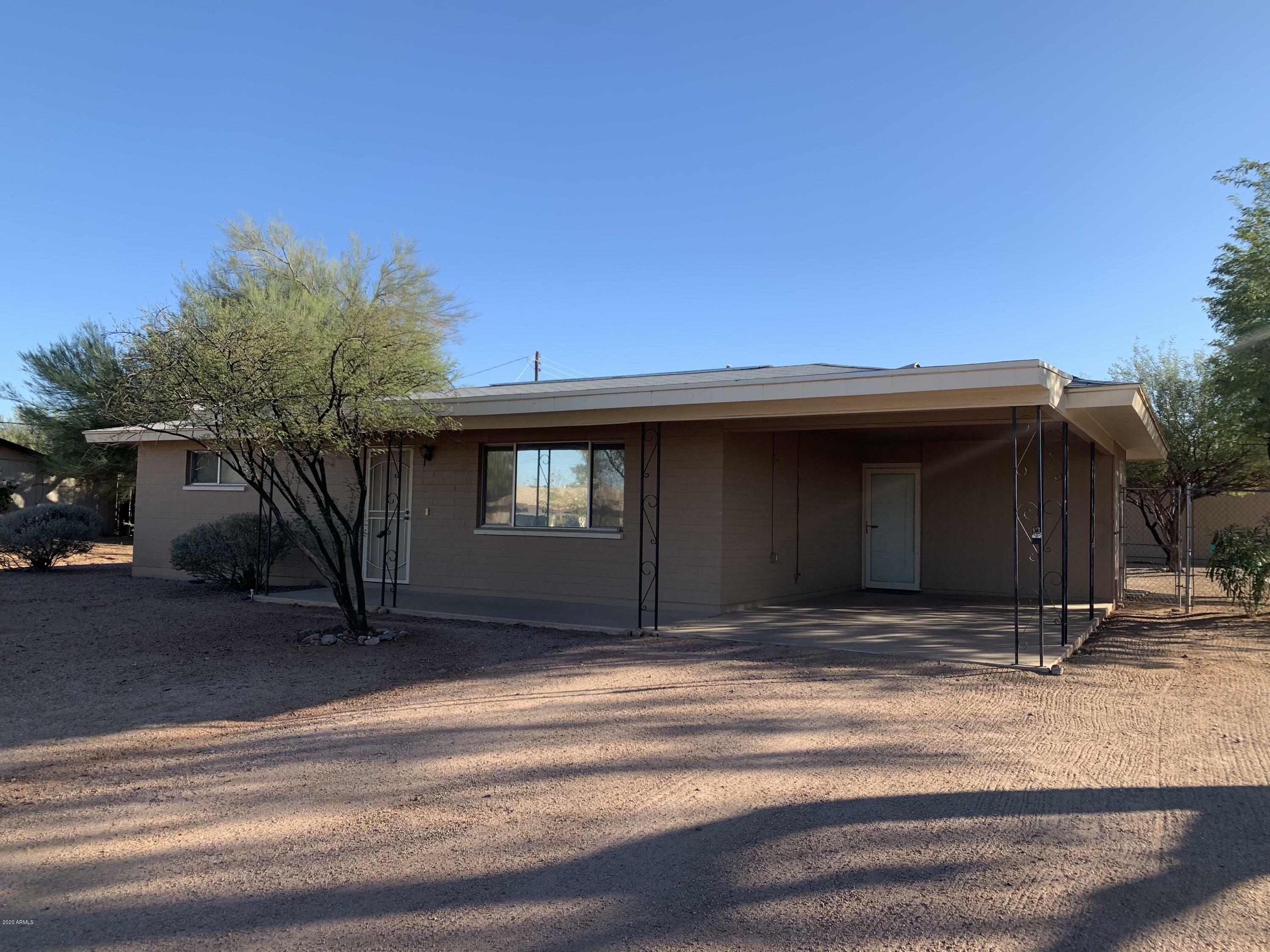 Property Photo:  257 N Thunderbird Drive  AZ 85120 