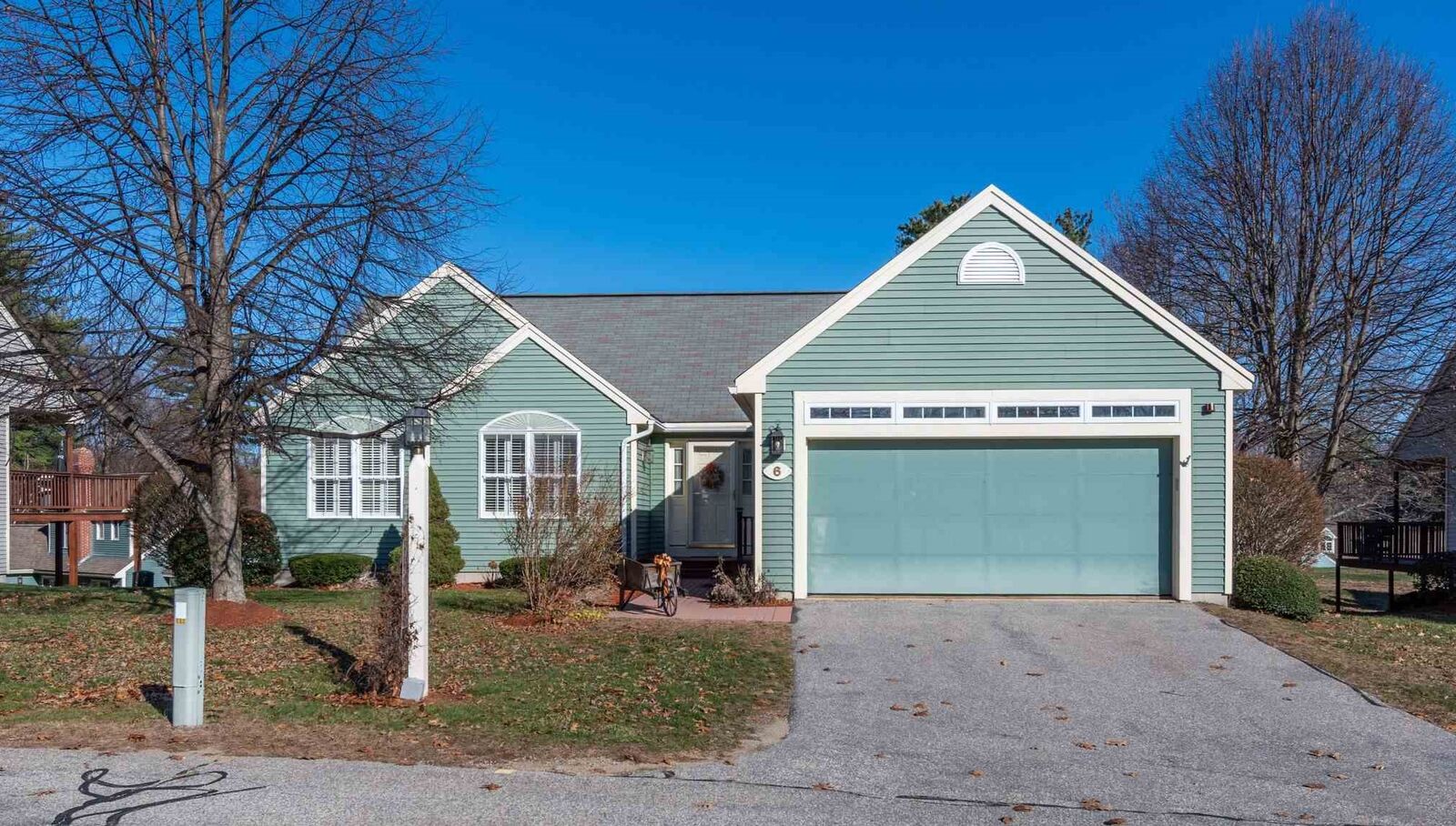 Property Photo:  6 Edmund Circle  NH 03811 