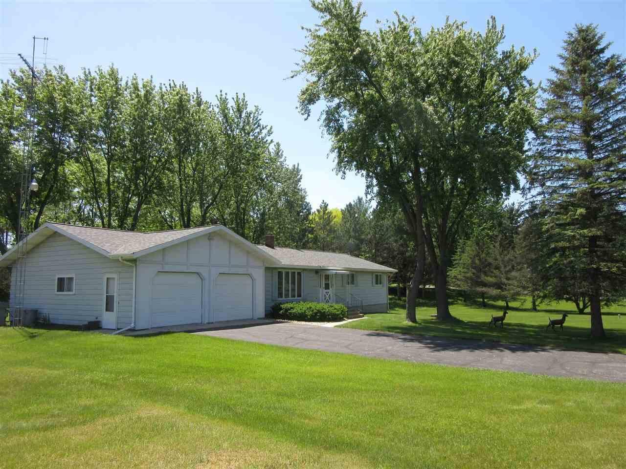 Property Photo: W8019 Whitetail Dr WI 53954