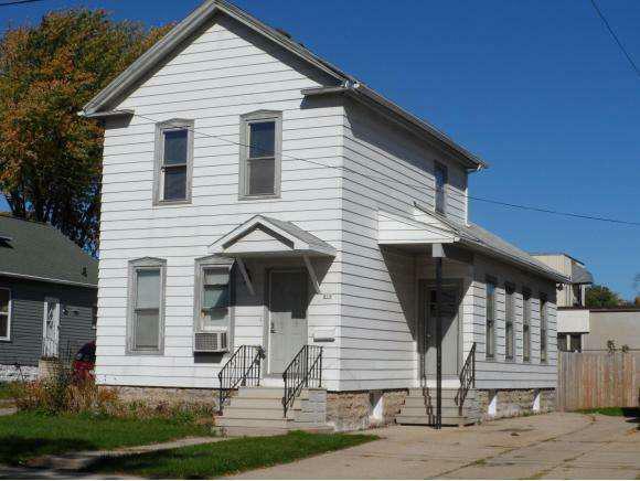 Property Photo:  814 Waugoo Ave  WI 54901-5459 