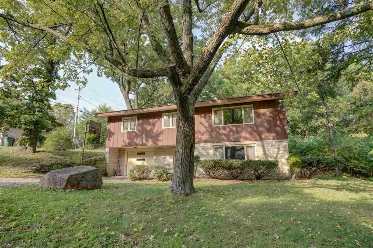 Property Photo:  4247 Mohawk Dr  WI 53711 