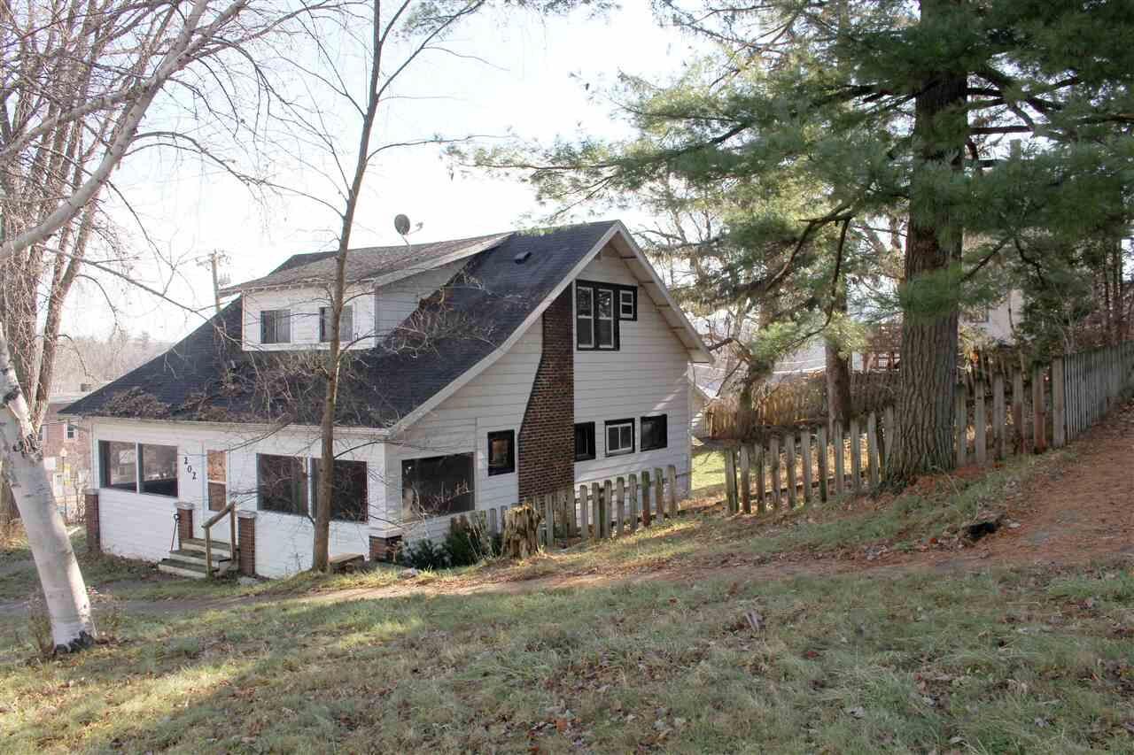 Property Photo: 202 Franklin St WI 53929
