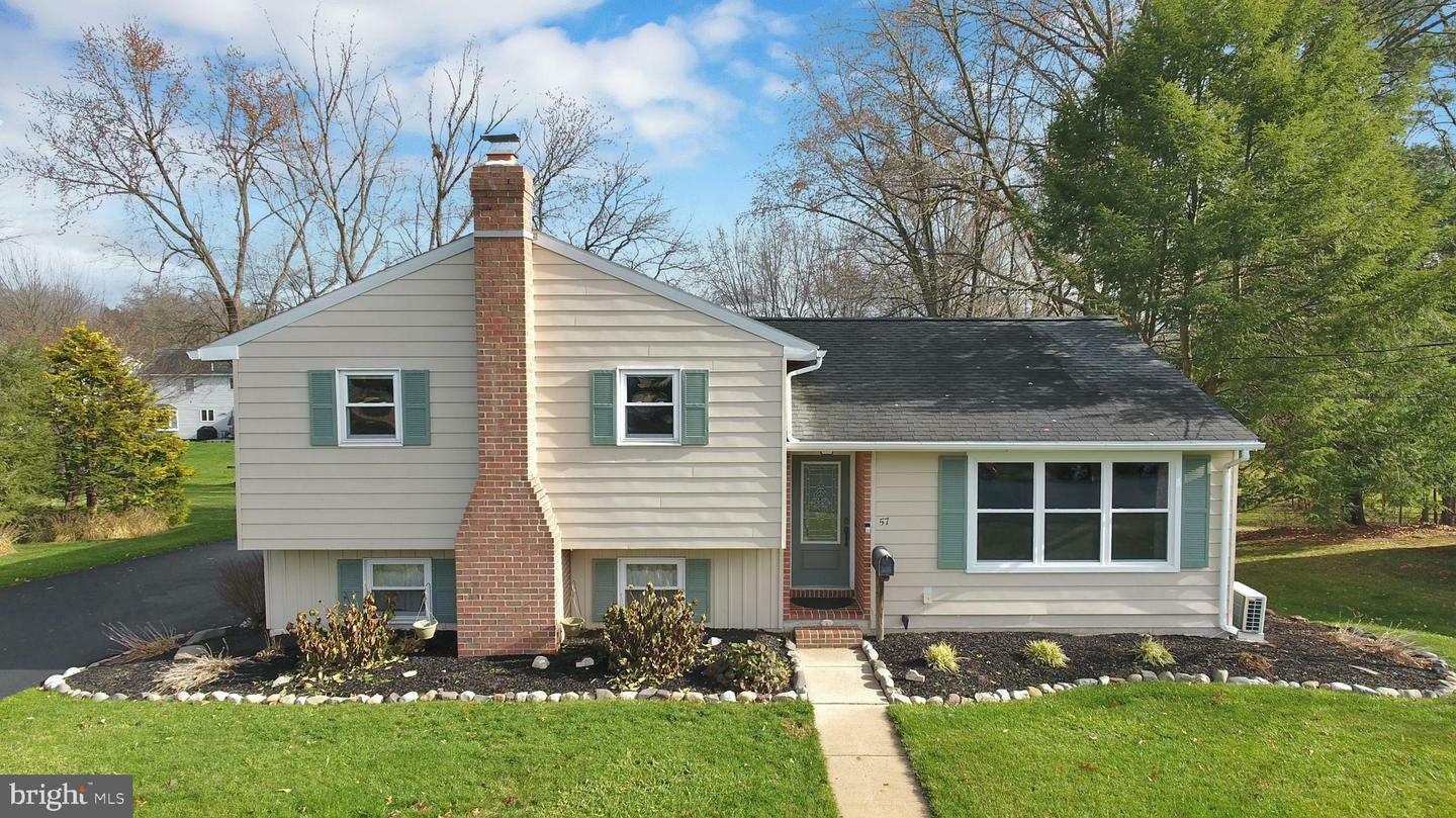 Property Photo: 57 Watercress Lane PA 17022