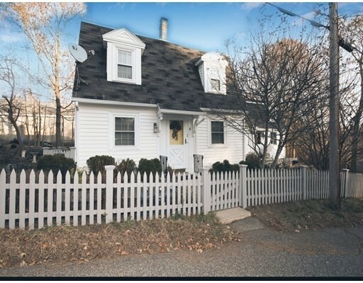 Property Photo: 6 Center Pl MA 01775