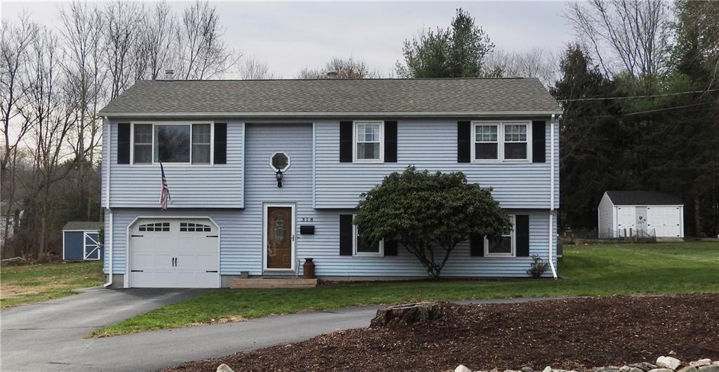 Property Photo: 318 Old County Rd RI 02917