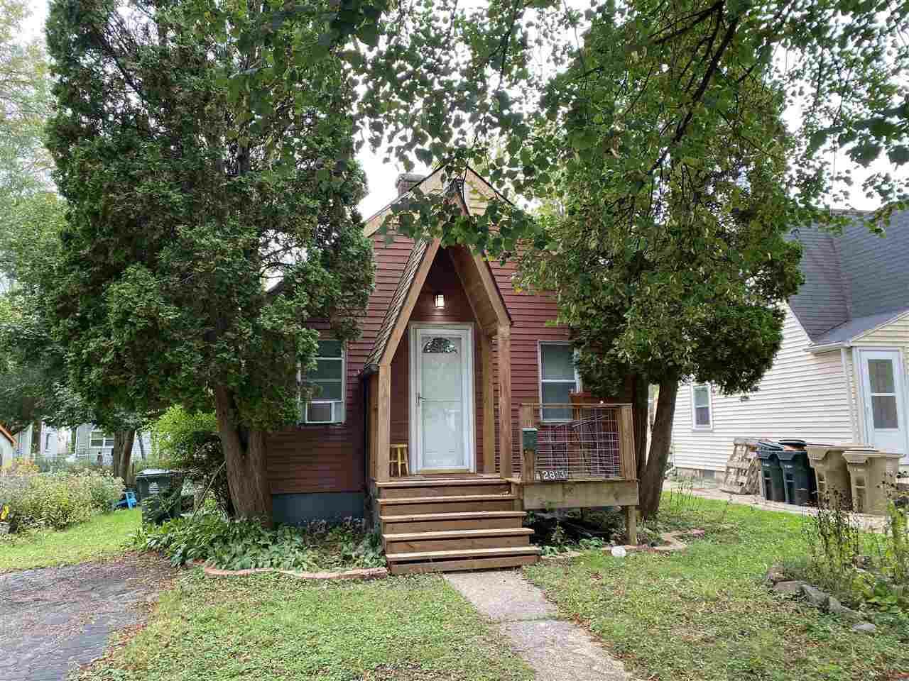 Property Photo:  2813 Coolidge St  WI 53704 