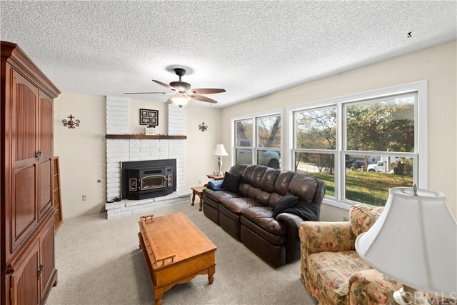 Property Photo:  4125 Rosita Avenue  CA 93422 