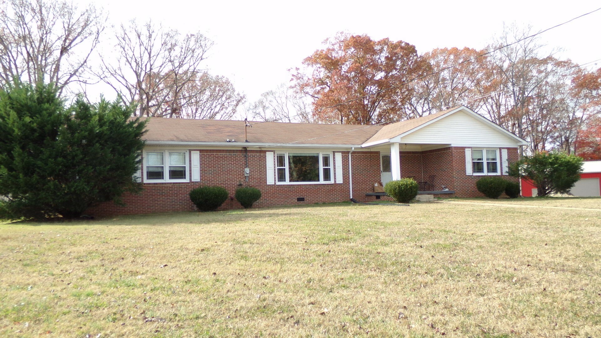 Property Photo:  414 Pine Bluff Rd  TN 37398 