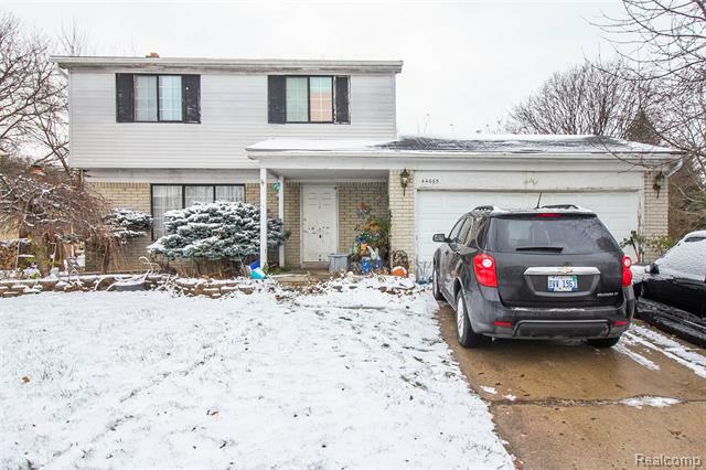 Property Photo:  44665 Forest Trail Drive  MI 48187 