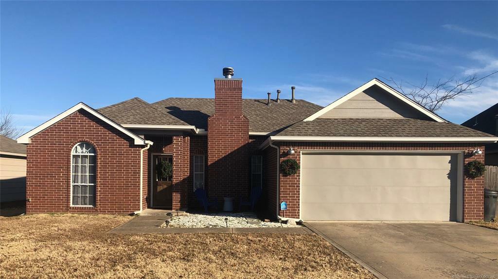 Property Photo:  11931 S 270th East Avenue  OK 74429 