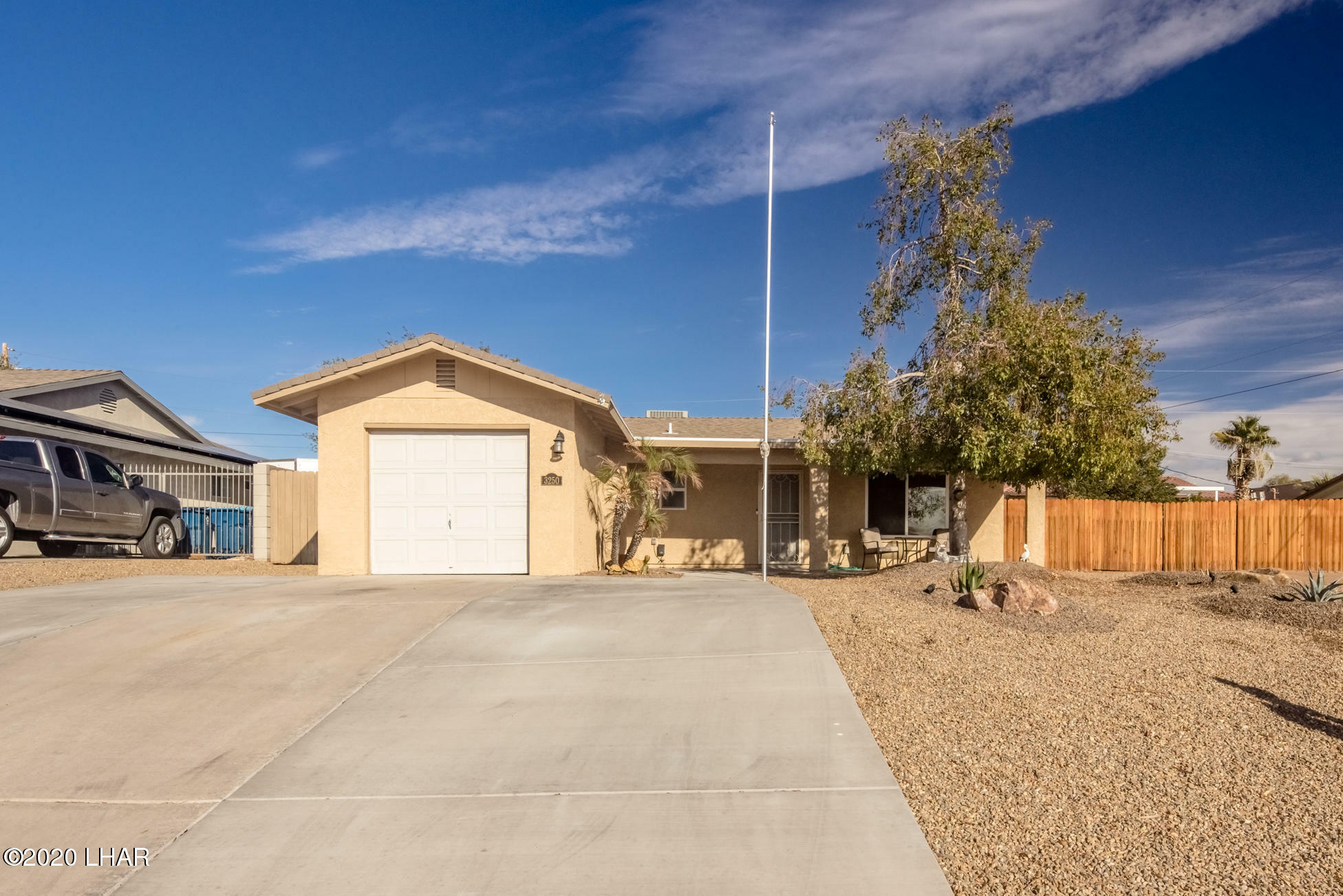 Property Photo:  3250 Thistle Dr  AZ 86406 