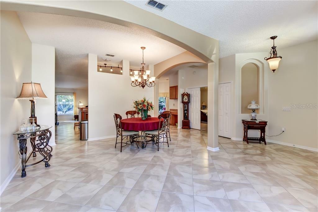 Property Photo:  1479 Cedar Pine Drive  FL 32725 