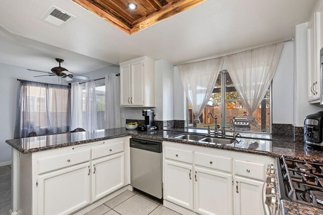 Property Photo:  30322 Milano Road  CA 92591 