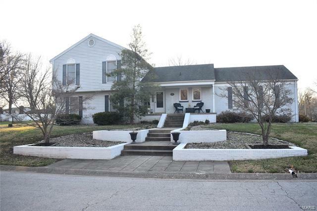 Property Photo: 1833 Apache Lane IL 62035