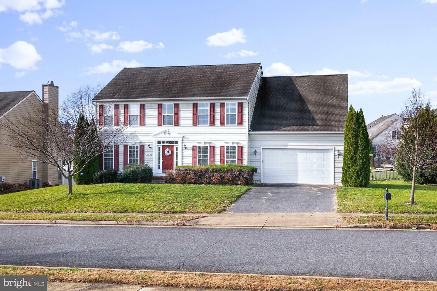 Property Photo: 209 Garland Way MD 21620