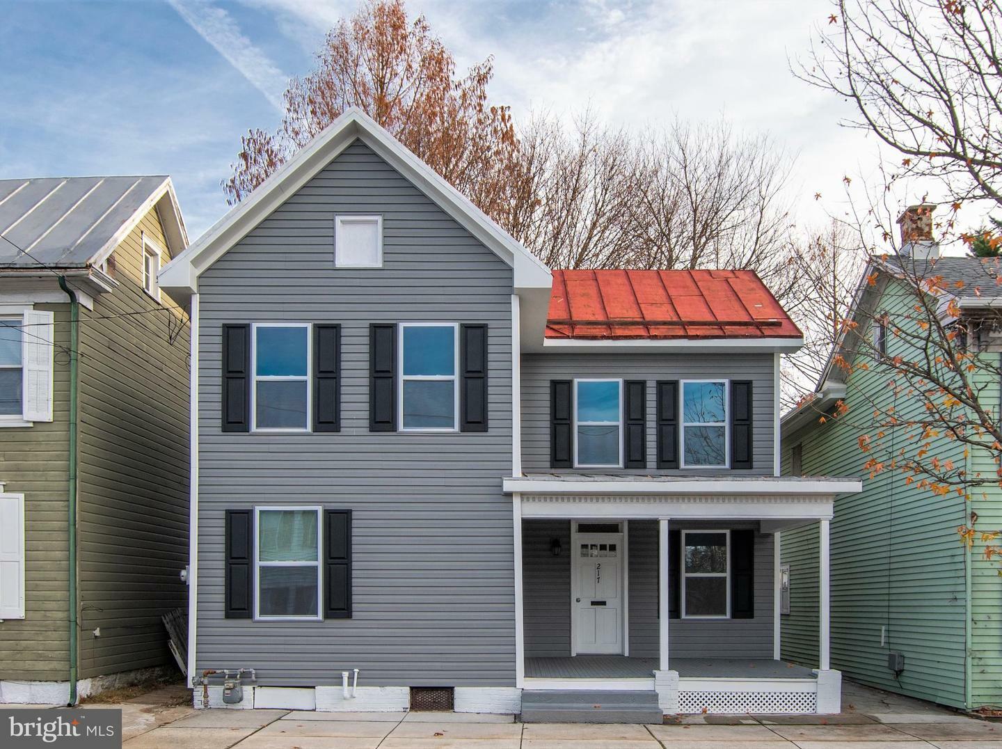 Property Photo: 217 S York Street PA 17055