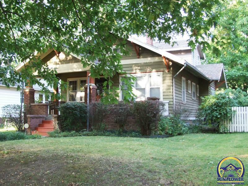 Property Photo:  323 SW Kendall Ave  KS 66606 