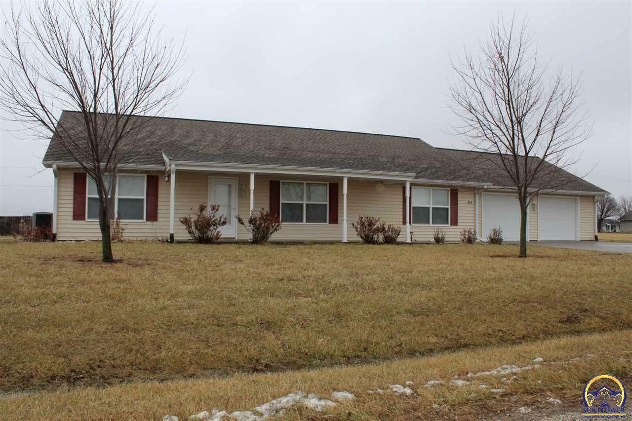 Property Photo:  314 S 12th St  KS 66523 