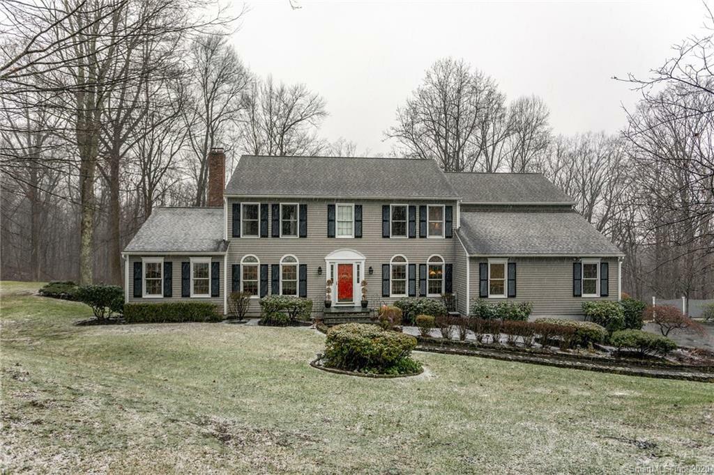 Property Photo:  12 Stoney Farm Lane  CT 06804 