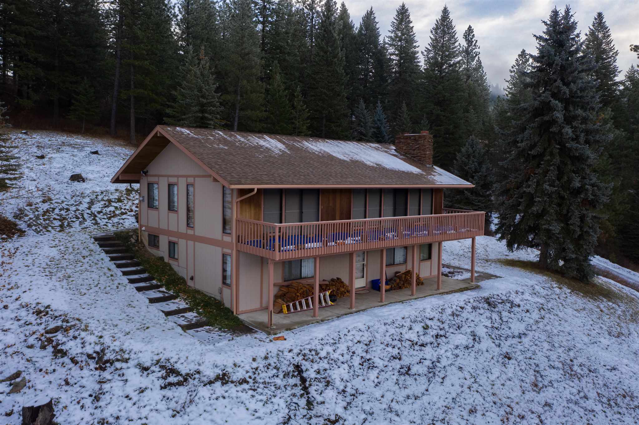 Property Photo:  4247A Old East Springdale Rd  WA 99148 