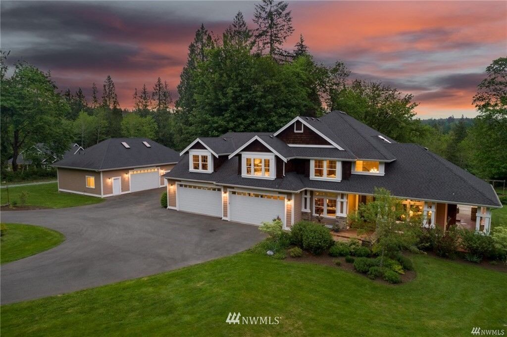 Property Photo: 9709 163rd Avenue SE WA 98290